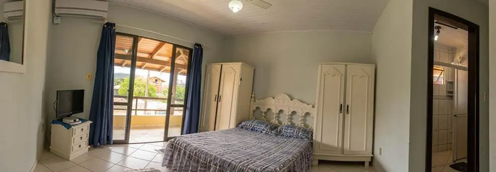 Casa 100M Da Praia, 10 Pessoas, 3 Quartos Bombinhas Holiday home