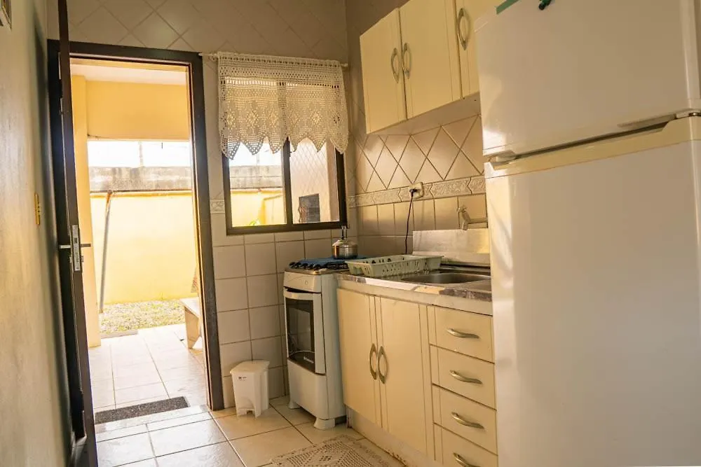 Casa 100M Da Praia, 10 Pessoas, 3 Quartos Bombinhas Holiday home