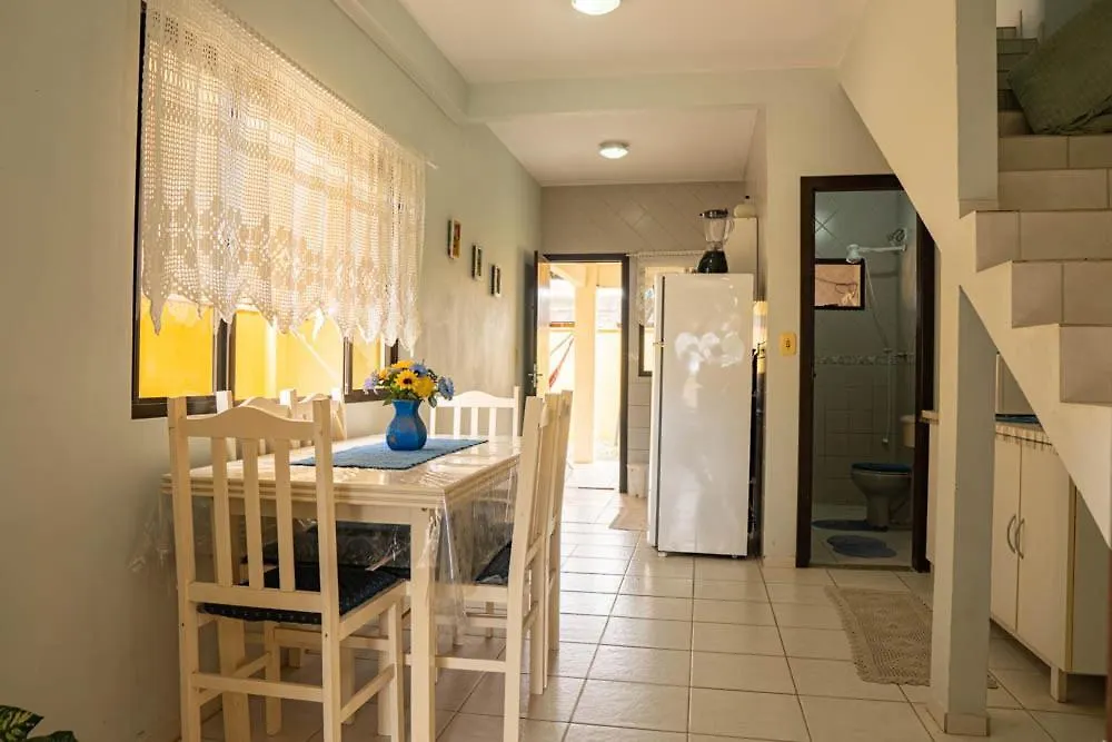 Casa 100M Da Praia, 10 Pessoas, 3 Quartos Bombinhas